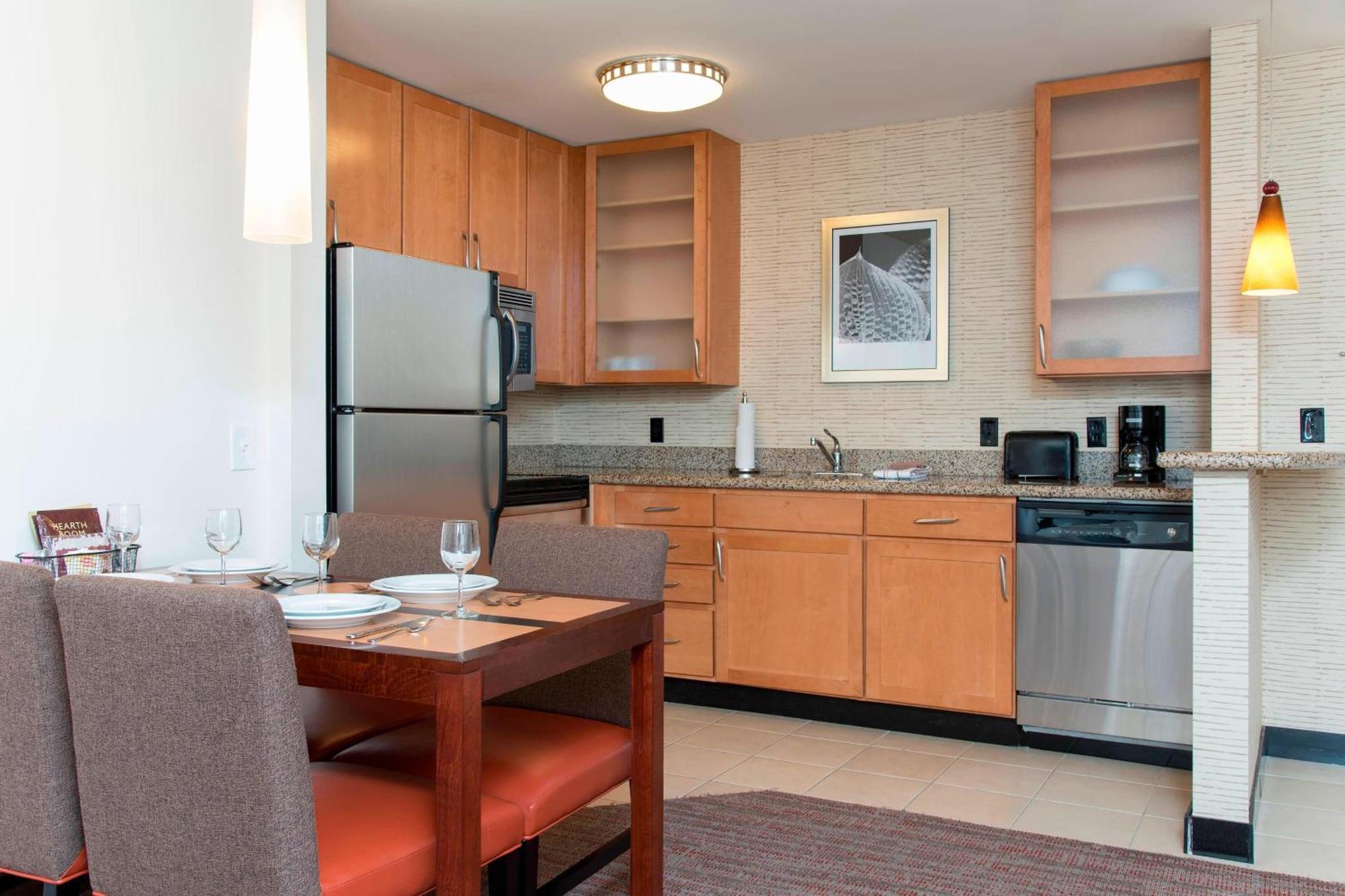 Residence Inn Moline Quad Cities Kültér fotó